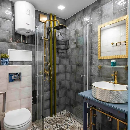 Quiet And 1bd Next To Ndk & Vitosha Blvd By Flat Mаnager Apartman